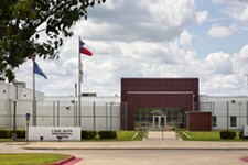 ICE Quietly Renews 10-Year Contract With T. Don Hutto Detention Center