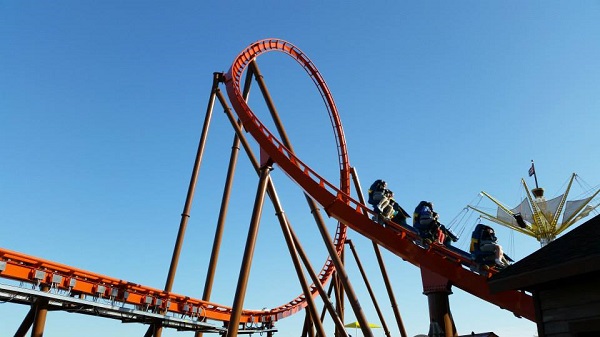 Summer Fun Coaster Enthusiasts Thrill seekers embark on Memorial