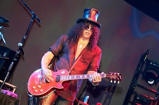 Slash performing at the Austin Convention Center last fall for Dell World.