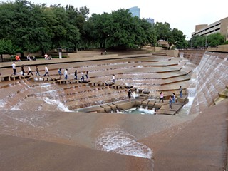 Day Trips: Water Gardens, Fort Worth