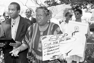 Austin civil rights activist Dorothy Nell Turner, 69, died 
Wednesday, April 6, after a lengthy illness. Turner, 
former president of the Black Citizens Task Force, was 
both legendary and notorious for her uncompromising 
approach to battles over discrimination in employment, 
Eastside economic development, and a host of more 
specific issues like the 1995 Valentine's Day police 
assault on a Cedar Street party – Turner is pictured 
here during a Cedar Street protest at the federal 
courthouse. Funeral services for Turner are today 
(Thursday), noon, at St. John's Tabernacle Church, 7501 
Blessing Ave.