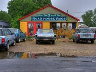 Roadhouse Rags in South Austin